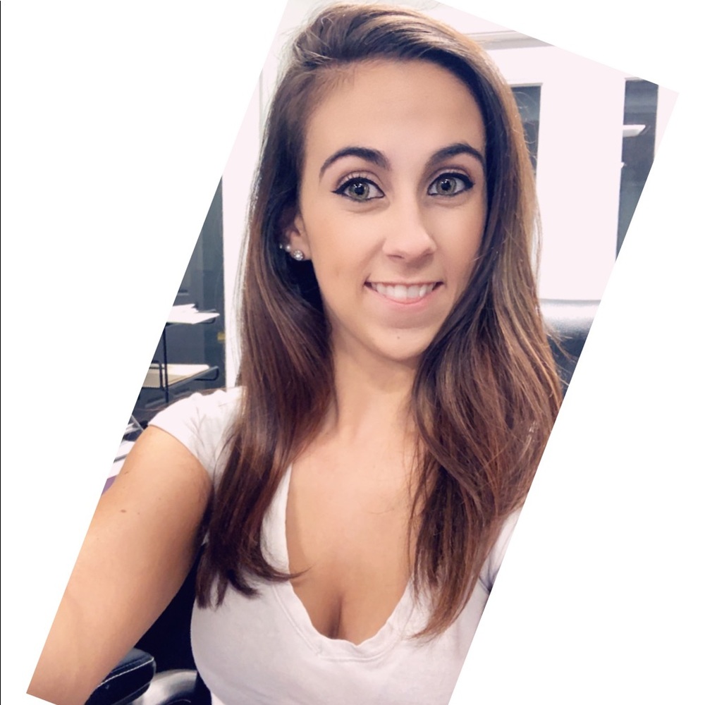 Meet your Posher, Ashley